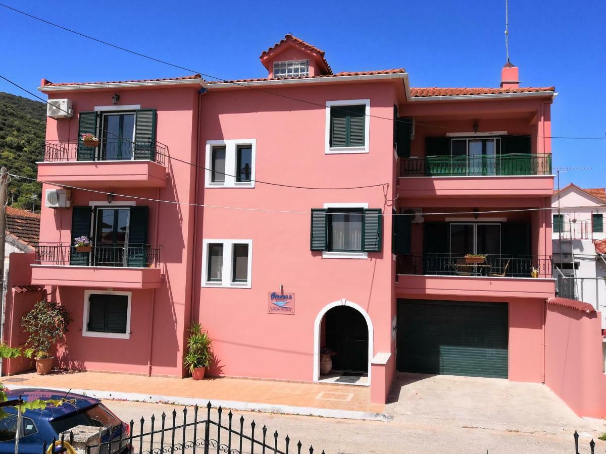 Giannos Apartments Agia Efimia Exteriör bild