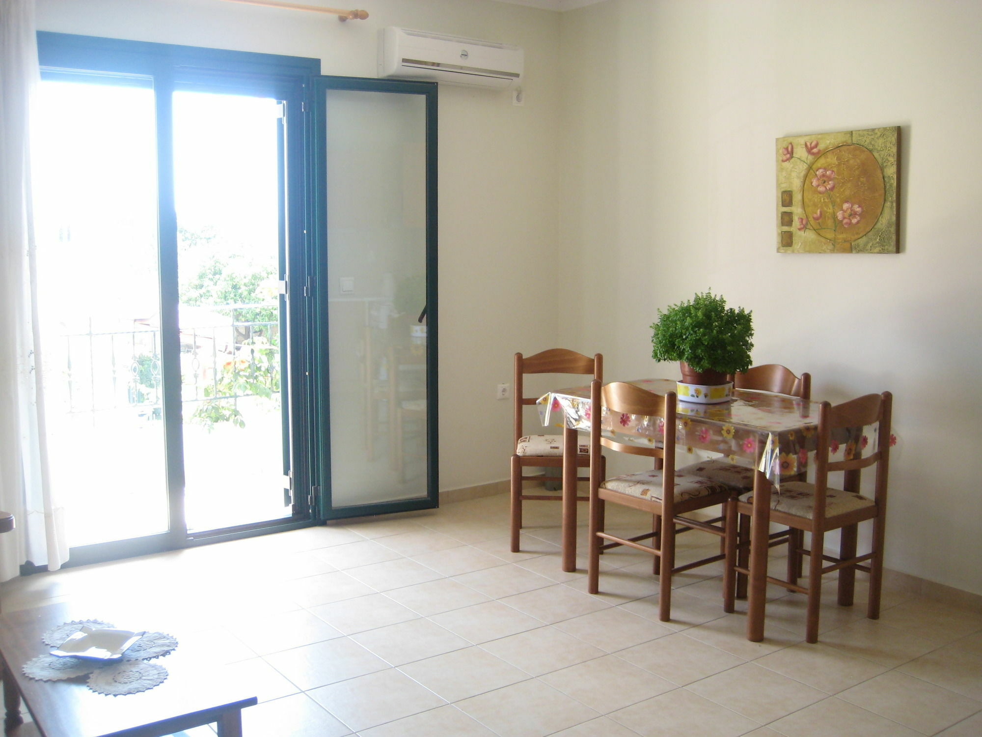 Giannos Apartments Agia Efimia Exteriör bild